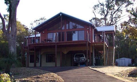 Total Home Frames Pty Ltd - Builders Australia 2
