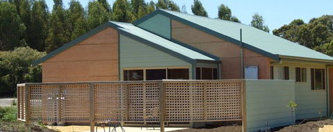 West Coast Rammed Earth - Builders Australia 0