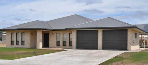 Blackbird Industries - Builders Australia 0
