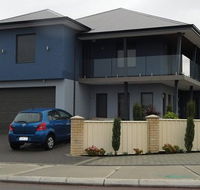 Ausmak Holdings Pty Ltd - Builders Australia