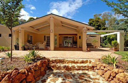Robert Parker Homes - Builders Australia 0