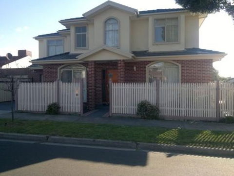 D.I.W. Constructions - Builders Australia 2