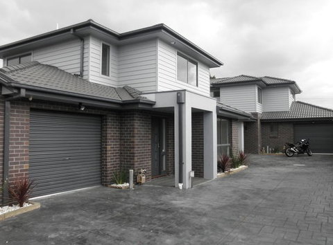 Vic Wide Building Pty Ltd - Builders Australia 2