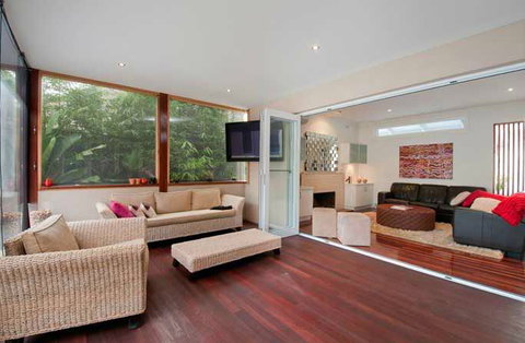 Blint R A Builder Pty Ltd - Builders Australia 0