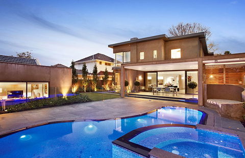 Rattray Group Pty Ltd The - Builders Australia 2