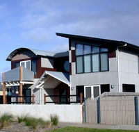 Aussie Roof Co Pty Ltd - Builders Australia