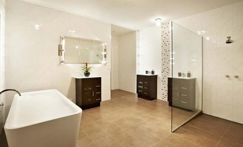 Bryson Custom Built Homes - Builders Australia 1